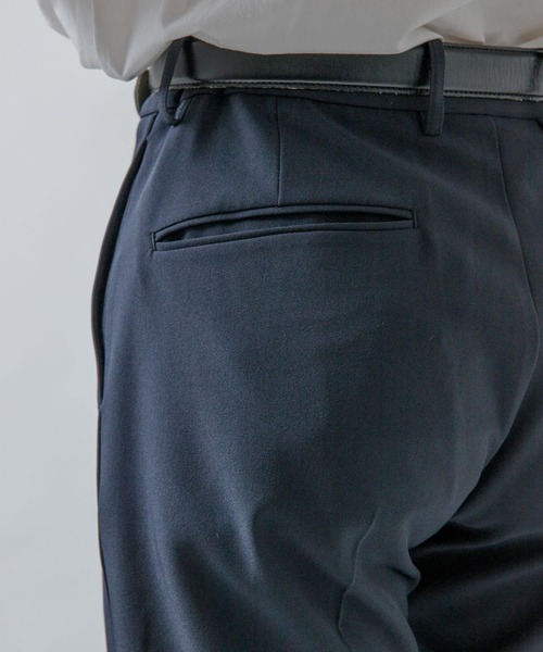 URBAN RESEARCH ROSSO MEN(アーバンリサーチロッソメン)の「『XLサイズ』『イージーケア』4WAYストレッチスリムテーパードパンツ(スーツパンツ・メンズ・ブラック/ネイビー・MEDIUM/LARGE/X-LARGE)」の8枚目の写真