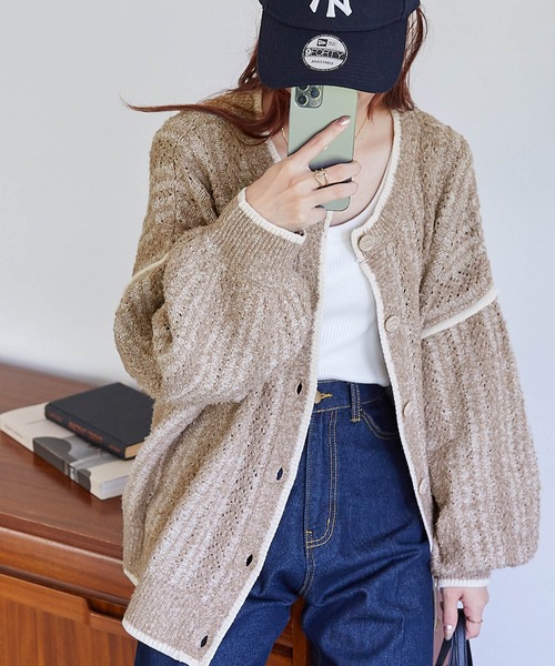 Chaco closet（チャコ クローゼット）の「ブークレケーブル編みバイカラーデザインカーディガン（カーディガン/ボレロ・レディース・ベージュ/グリーン/レッド/ブラック/ブルー・FREE）」の15枚目の写真