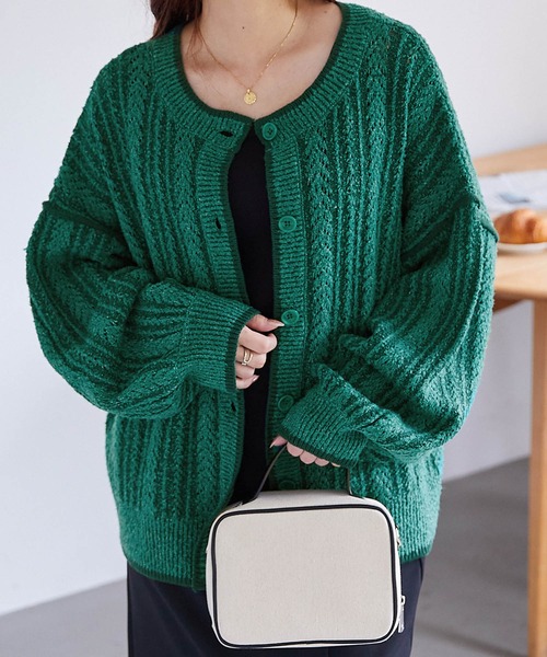 Chaco closet（チャコ クローゼット）の「ブークレケーブル編みバイカラーデザインカーディガン（カーディガン/ボレロ・レディース・ベージュ/グリーン/レッド/ブラック/ブルー・FREE）」の9枚目の写真