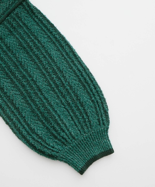 Chaco closet（チャコ クローゼット）の「ブークレケーブル編みバイカラーデザインカーディガン（カーディガン/ボレロ・レディース・ベージュ/グリーン/レッド/ブラック/ブルー・FREE）」の13枚目の写真