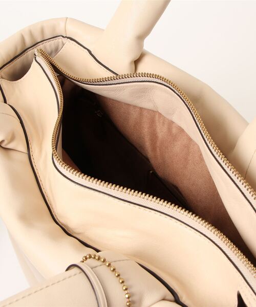 COACH（コーチ）の「ピロー トート（トートバッグ）」 - WEAR