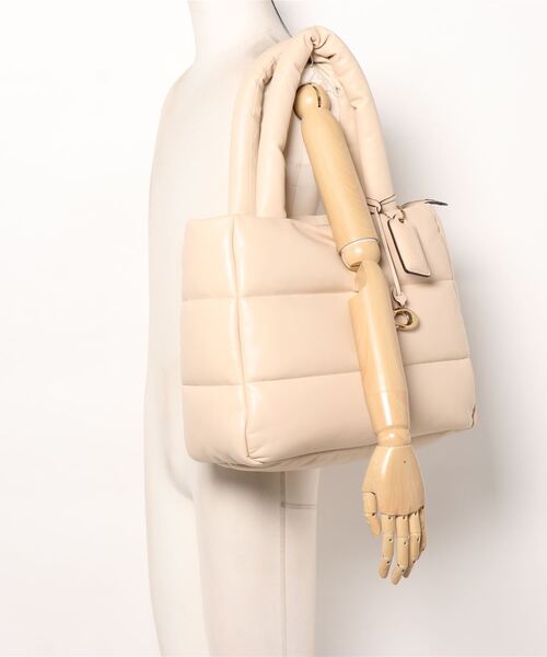 COACH（コーチ）の「ピロー トート（トートバッグ）」 - WEAR