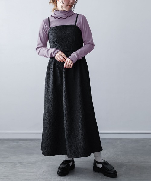 n'OrLABEL（ノアールレーベル）の「『裏起毛配色メローリブタートルネックカットソー』（Tシャツ/カットソー・レディース・チャコール/ブルーグリーン/レッド/ライトグリーン/ベージュ/ブラック/ラベンダー・M/L/LL）」の19枚目の写真