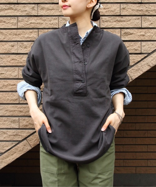 THE SHINZONE（ザ　シンゾーン）の「THE SHINZONE/シンゾーン　ミリタリーヘンリープルオーバー　MILITALY HENLEY PULLOVER 23SMSCU07（Tシャツ/カットソー・レディース・ネイビー/ブラック/ホワイト・FREE）」の22枚目の写真