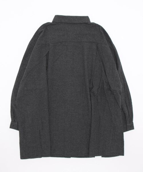 Samansa Mos2(サマンサ モスモス)の「ビッグシャツチュニック(チュニック・レディース・ブラック/ブルー/グレー/モカ/チャコール・フリ-)」の6枚目の写真