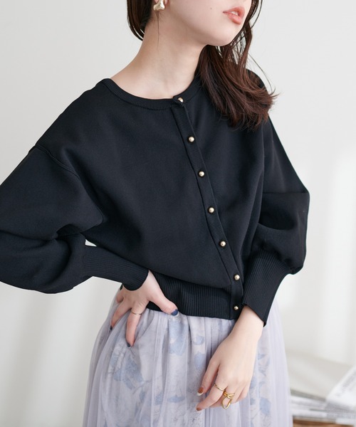 natural couture(ナチュラルクチュール)の「お家で洗えるころん金釦カーディガン(カーディガン/ボレロ・レディース・オフホワイト/グレイッシュベージュ/ブラック/ミント/イエロー/その他1・FREE)」の1枚目の写真