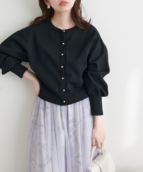 natural couture(ナチュラルクチュール)の「お家で洗えるころん金釦カーディガン(カーディガン/ボレロ・レディース・オフホワイト/グレイッシュベージュ/ブラック/ミント/イエロー/その他1・FREE)」の16枚目の写真