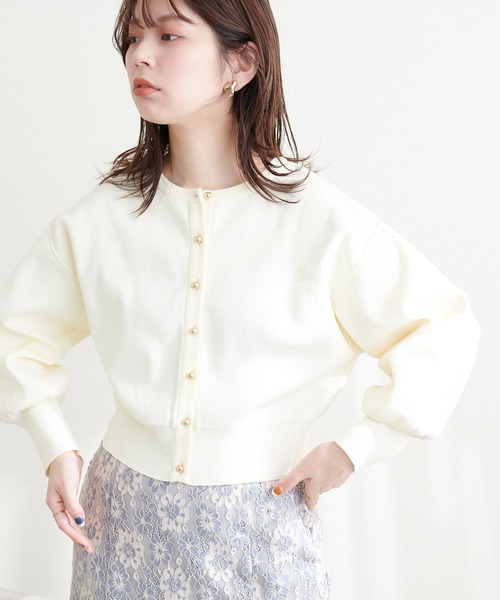 natural couture(ナチュラルクチュール)の「お家で洗えるころん金釦カーディガン(カーディガン/ボレロ・レディース・オフホワイト/グレイッシュベージュ/ブラック/ミント/イエロー/その他1・FREE)」の11枚目の写真