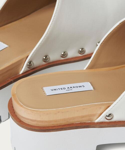 UNITED ARROWS(ユナイテッドアローズ)の「サボ ミュール(サンダル・レディース・ブラック/ホワイト・35/36/37/38)」の8枚目の写真