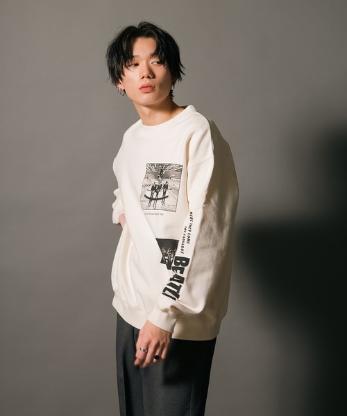 The Beatles(ザビートルズ)の「【THE BEATLES/ザ・ビートルズ】フォトプリント バックプリント 裏毛 クルートレーナー スウェット ツアー バンド 古着 60年代 70年代 80年代(スウェット・メンズ・オフホワイト/チャコールグレー/グレー・LARGE/MEDIUM)」の9枚目の写真