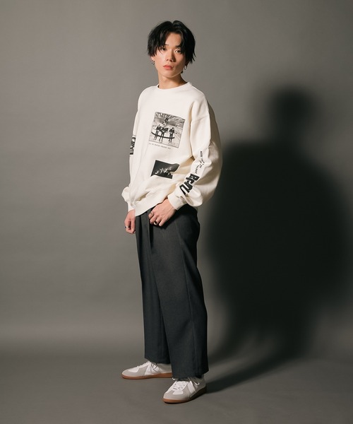 The Beatles(ザビートルズ)の「【THE BEATLES/ザ・ビートルズ】フォトプリント バックプリント 裏毛 クルートレーナー スウェット ツアー バンド 古着 60年代 70年代 80年代(スウェット・メンズ・オフホワイト/チャコールグレー/グレー・LARGE/MEDIUM)」の5枚目の写真