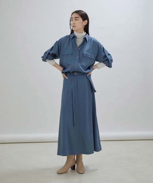 SALON adam et rope'(サロン アダム エ ロペ)の「【セットアップ対応・サステナブル】【洗える】2WAYロングフレアースカート(スカート・レディース・ネイビー/ブルー系その他4・FREE)」の5枚目の写真