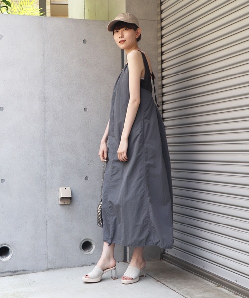 EVOL(イーボル)の「【EVOL】ニットクリアヒールスクエアサンダル IU5120(サンダル・レディース・ベージュ/ブラック/アイボリー/ゴールド・S/M/L)」の13枚目の写真