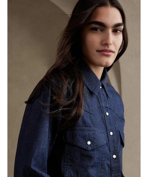 BANANA REPUBLIC FACTORY STORE（バナナリパブリック ファクトリーストア）の「BANANA REPUBLIC