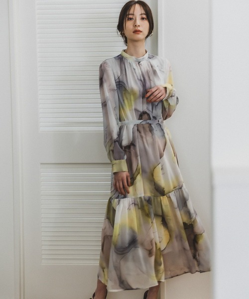 Andemiu(アンデミュウ)の「マーブルガラスタンドワンピース191444(ワンピース・レディース・イエロー/ブルー・FREE)」の12枚目の写真