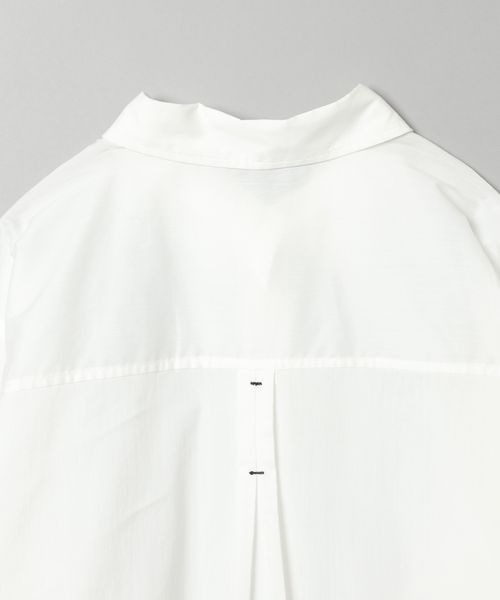 JEANASIS（ジーナシス）の「カットオフレギュラーショートシャツ/191466（シャツ/ブラウス・レディース・ホワイト/ネイビー系/ブルー・FREE）」の6枚目の写真