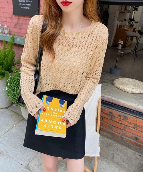NinaetLina(ニナエリナ)の「シアーショート丈ニット(Tシャツ/カットソー・レディース・ライトベージュ/カーキ/ブラウン/ブラック/ホワイト・FREE)」の13枚目の写真