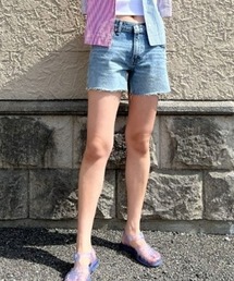 GAP（ギャップ）の「4インチ ウォッシュウェル ミッドライズ ダメージ ストライド ショートパンツ（デニムパンツ）」