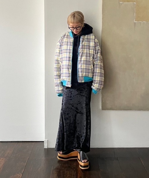 AMAIL(アマイル)の「Veroa straight skirt(スカート・レディース・ホワイト/ブラック・FREE)」の16枚目の写真
