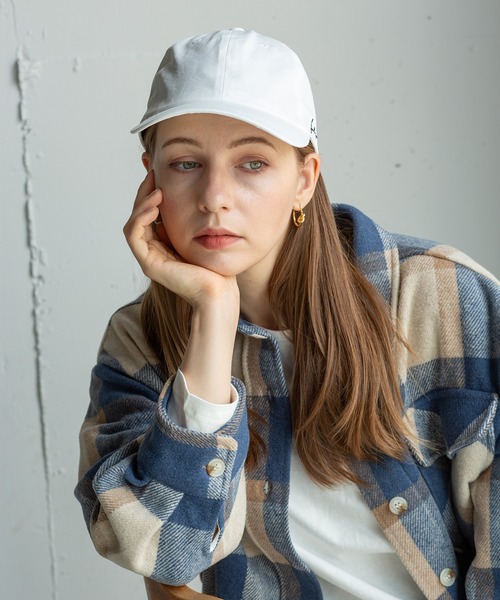 14+(イチヨンプラス)の「ラメ入りサイド刺繍入りキャップ(キャップ・レディース・ライトピンク/ライトベージュ/カーキ/ブラック/ベージュ/ブラウン/マスタード/オリーブ/グレー/ホワイト/ブラウン系2・kids-XL/MEDIUM)」の15枚目の写真