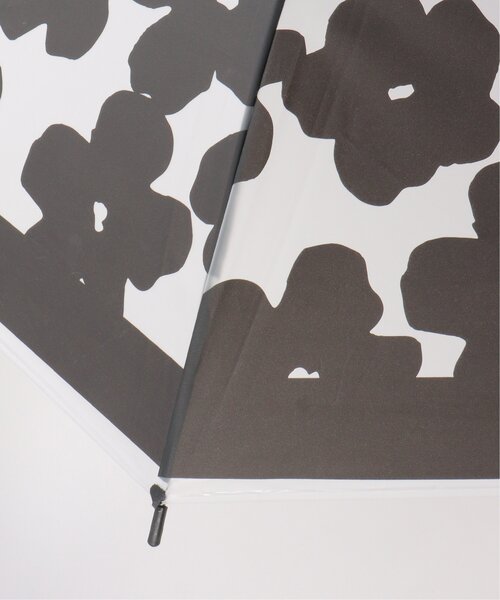 LBC(エルビーシー)の「ジオメタリックビニール傘(長傘・レディース・その他2/その他3/オフホワイト/ホワイト/ブラック/ブルー/その他4/ドット・FREE)」の16枚目の写真