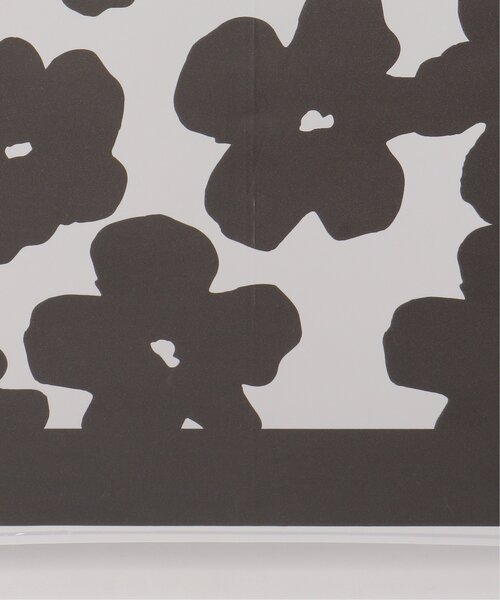 LBC(エルビーシー)の「ジオメタリックビニール傘(長傘・レディース・その他2/その他3/オフホワイト/ホワイト/ブラック/ブルー/その他4/ドット・FREE)」の21枚目の写真