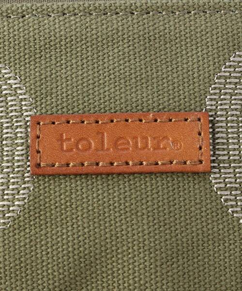 one'sterrace(ワンズテラス)の「toleur キャンバス刺繍 ショルダー(ショルダーバッグ・レディース・ライトグレー/黄緑系・99)」の12枚目の写真
