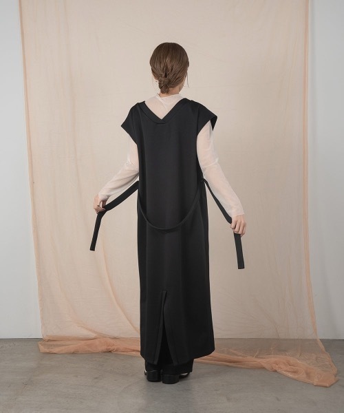 Amiur（エミレ）の「puff pastry long vest（ベスト・レディース・ブラック/アイボリー・FREE）」の9枚目の写真