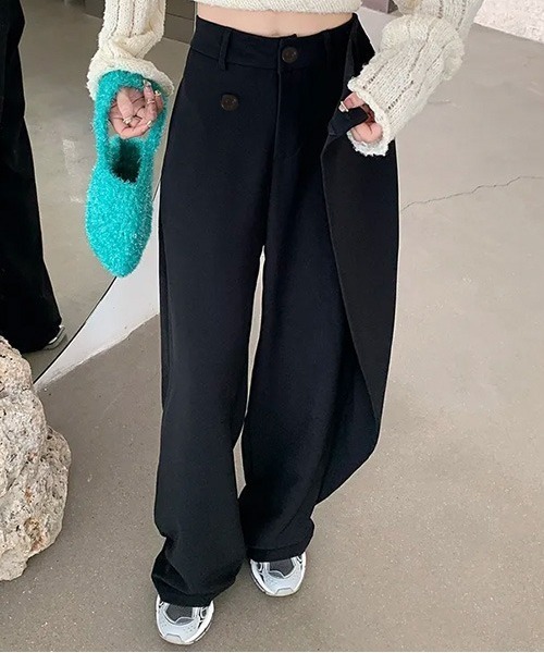 他と差がつくディテール。ワイドスラックスラップパンツ