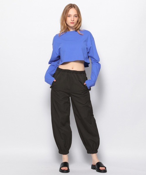 FOREVER 21（フォーエバー トゥエンティーワン）の「【STREET】ナイロンパンツ（その他パンツ・レディース・ブラック/オフホワイト/ブルー・FREE）」の21枚目の写真