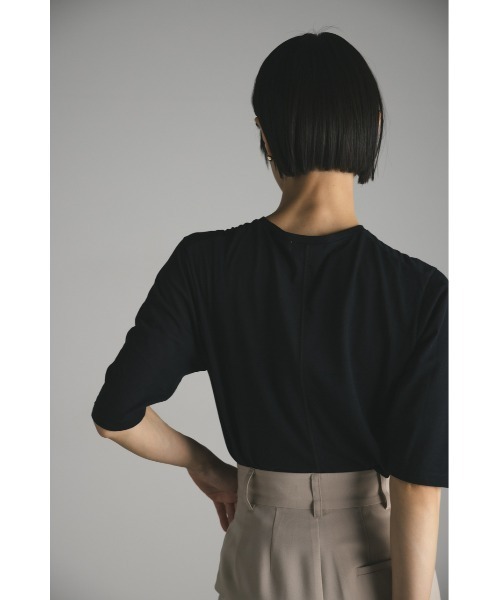 STYLEMIXER（スタイルミキサー）の「シアーバックシームT（Tシャツ/カットソー・レディース・ホワイト/ブラック/ベージュ/グレー・FREE）」の17枚目の写真