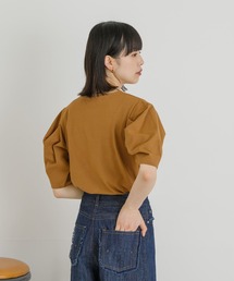 UR Lab.（アーバンリサーチラボ）の「『UR TECH ひやサラクール』 袖タックTシャツ（Tシャツ/カットソー）」