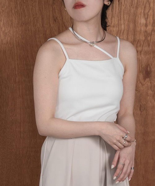 lawgy(ラウジー)の「asymmetry line camisole(キャミソール・レディース・ホワイト/ベージュ/ブラック・FREE)」の2枚目の写真