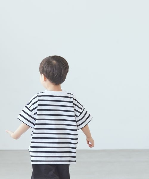 LOWRYS FARM（ローリーズファーム）の「ＵＳＡボーダーＳＳＴシャツ＊　199295（Tシャツ/カットソー・キッズ・ブラック/ブルー/グリーン/ピンク/パープル・130cm/140cm/150cm/110cm/120cm）」の8枚目の写真