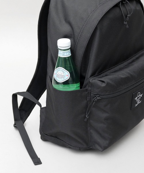 THRASHER（スラッシャー）の「THRASHER × Mark Gonzales 撥水加工 ポリエステル デイパック（バックパック/リュック・メンズ・ブラック系その他/ブラック・FREE）」の11枚目の写真