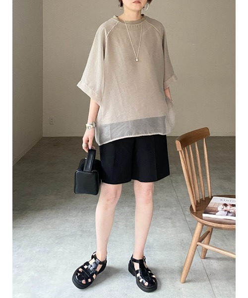 She's Closet(シーズクローゼット)の「オーガンジー異素材ドッキングラグランスリーブシアーレイヤード半袖Tシャツ(Tシャツ/カットソー・レディース・グレイッシュベージュ/ブラック/アイボリー/ピンク/ブルーグレー・FREE)」の9枚目の写真