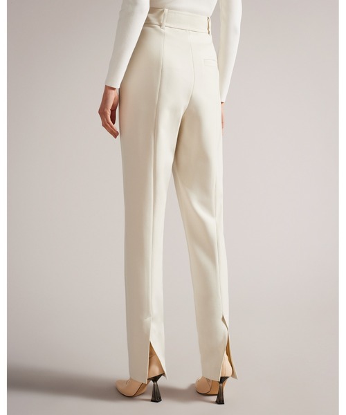 Ted Baker（テッドベーカー）の「AMBEROT ストレートフィット センタープレス パンツ【セットアップ】（スラックス・レディース・ナチュラル・0/1/2/3）」の6枚目の写真