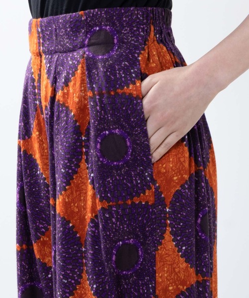 NAVY(ネイビー)の「UVカット クールタッチ インドファブリック レーヨンワイドパンツ(その他パンツ・レディース・グリーン/ネイビー/ブルー/ブラック/カーキ・M/L)」の15枚目の写真