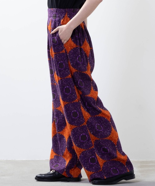 NAVY(ネイビー)の「UVカット クールタッチ インドファブリック レーヨンワイドパンツ(その他パンツ・レディース・グリーン/ネイビー/ブルー/ブラック/カーキ・M/L)」の12枚目の写真