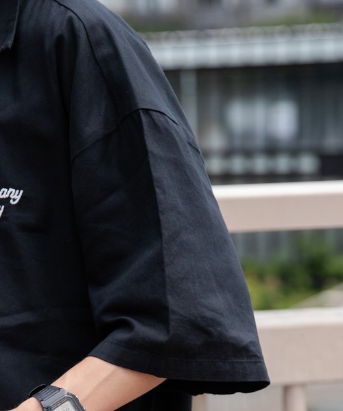 WEGO（ウィゴー）の「WEGO/チェーン刺繍ビッグシャツ（シャツ/ブラウス・メンズ・ホワイト/ブラック・MEDIUM/LARGE）」の8枚目の写真