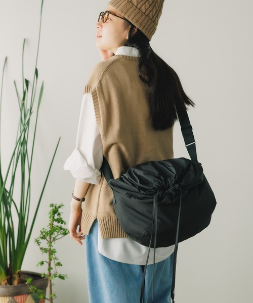 ROOPTOKYO（ループトウキョウ）の「▲shoulder bag/ショルダーバック（ショルダーバッグ・レディース・ブラック/ホワイト/ベージュ/グレー/オリーブ/ブラウン・FREE）」の14枚目の写真