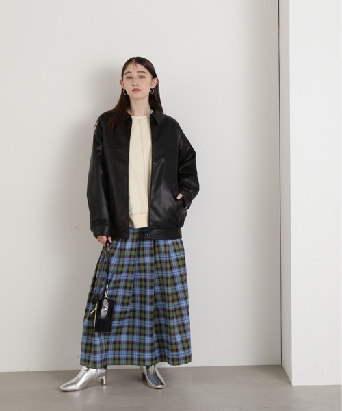 N.(N. Natural Beauty Basic)(エヌエヌナチュラルビューティーベーシック)の「◆アウトリンキングスウェット(スウェット・レディース・ピンク/チャコール/オフホワイト・MEDIUM)」の11枚目の写真