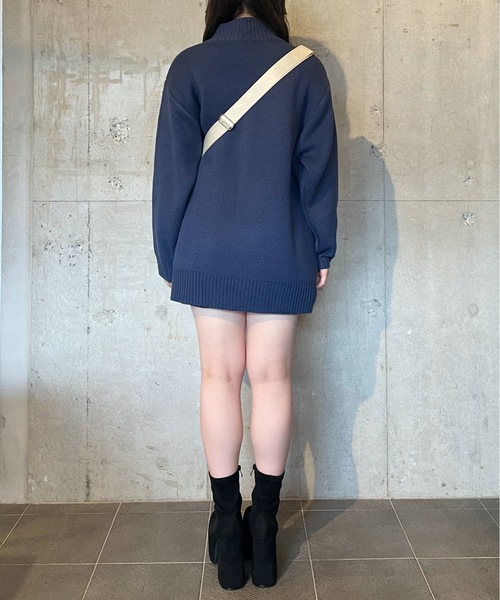 one way（ワンウェイ）の「ジャガードハーフジップニットワンピース