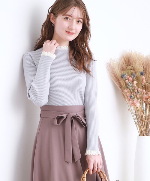 couture brooch（クチュールブローチ）の「◆【吸湿発熱/洗える】KITHOT配色透かしフリルリブニット（ニット/セーター・レディース・ブラック/サックスブルー/ブルー系その他・38/42/36）」の18枚目の写真