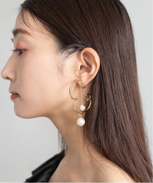 RANDA(ランダ)の「ニュアンスデザインイヤリング(イヤリング・レディース・シルバー/ゴールド・FREE)」の6枚目の写真