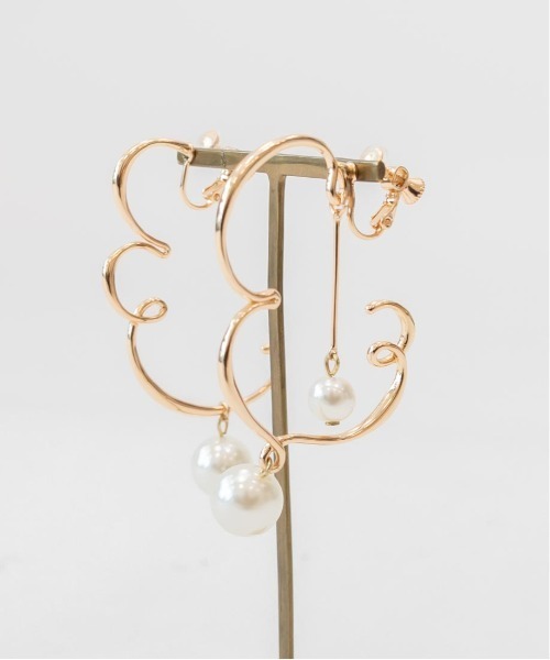 RANDA(ランダ)の「ニュアンスデザインイヤリング(イヤリング・レディース・シルバー/ゴールド・FREE)」の9枚目の写真