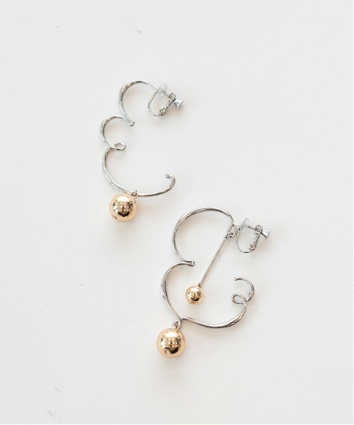 RANDA(ランダ)の「ニュアンスデザインイヤリング(イヤリング・レディース・シルバー/ゴールド・FREE)」の13枚目の写真