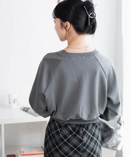 WEGO（ウィゴー）の「WEGO/ダンボールクロップドプルオーバー（スウェット・レディース・杢グレー/オフホワイト/スミクロ・FREE）」の16枚目の写真