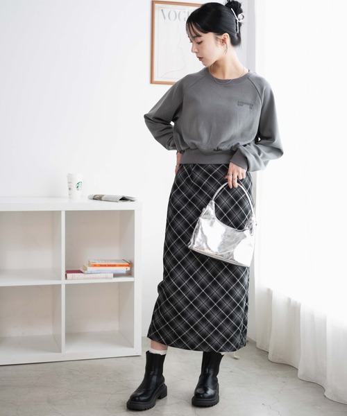 WEGO（ウィゴー）の「WEGO/ダンボールクロップドプルオーバー（スウェット・レディース・杢グレー/オフホワイト/スミクロ・FREE）」の5枚目の写真