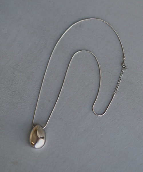 Marient（マリエント）の「Drop Long Necklace／ネックレス（ネックレス・レディース・シルバー・FREE）」の5枚目の写真